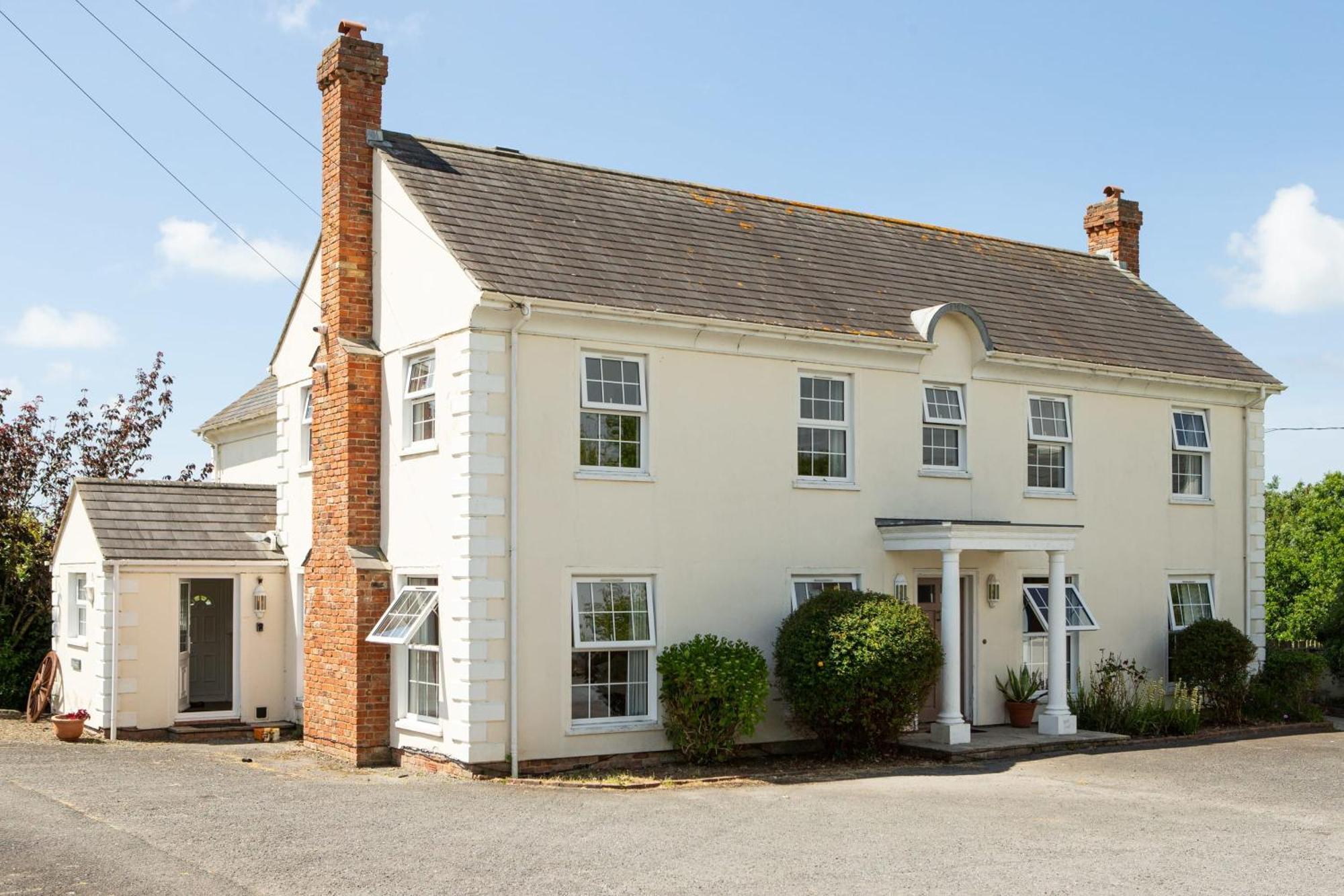 Stunning 6 Bedroom Cottage Near Cornish Coast بود المظهر الخارجي الصورة